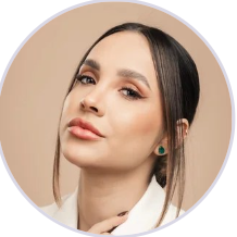 Dra. Daniela Claudino